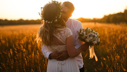 Low Budget Hochzeit: 8 Tipps für eine preiswertere Hochzeit